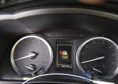 2019 Toyota Highlander Xle из США, поврежденный, VIN 5TDJZRFH7KS576597